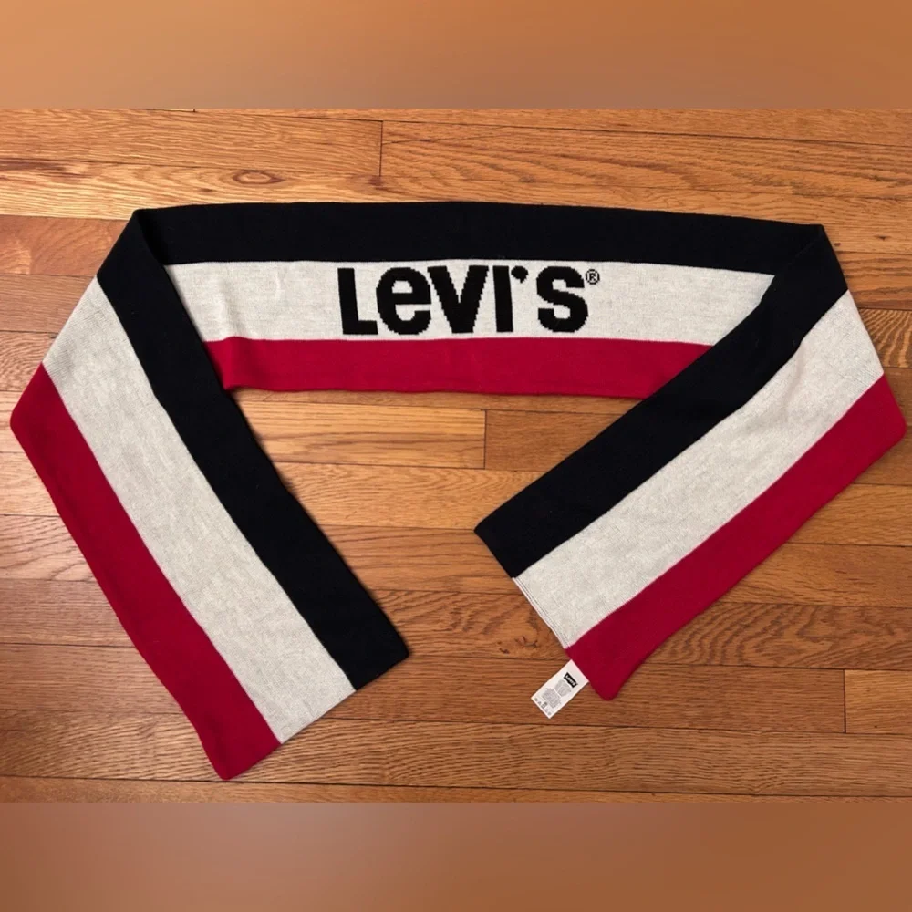 Levi’s Logo Scarf - 64” Long‎
